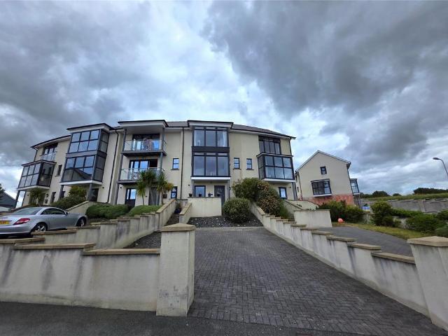 House for sale in Pembroke Dock, Wales
