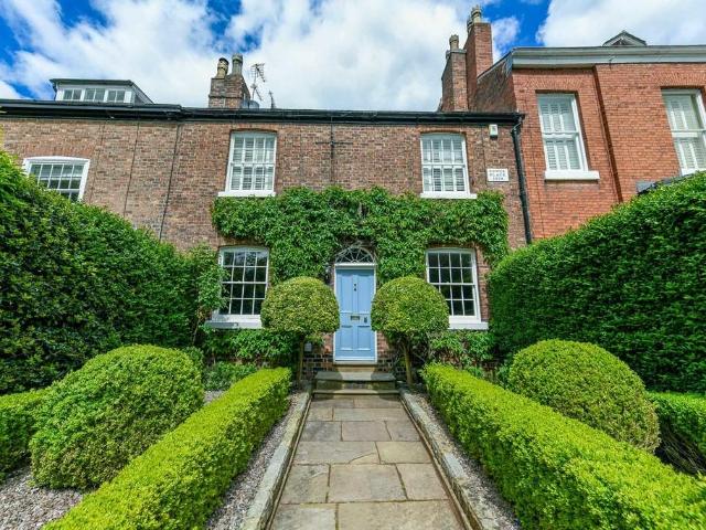 House for sale in Trafford Park, Greater Manchester