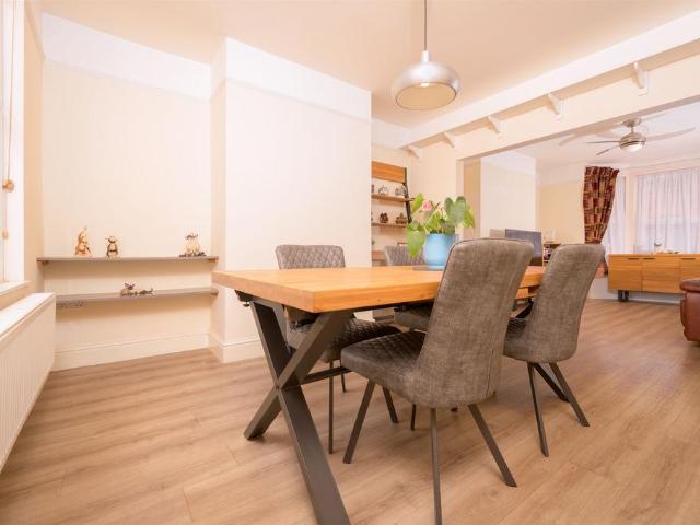 House for sale in Brambleside, Kettering