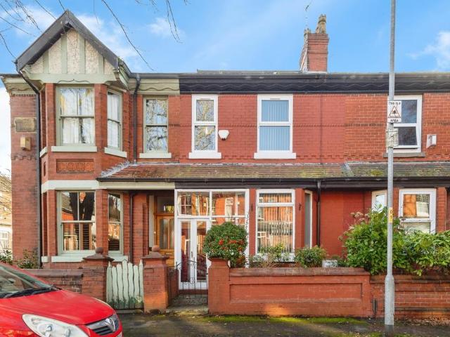 House for sale in Georgia, Greater Manchester