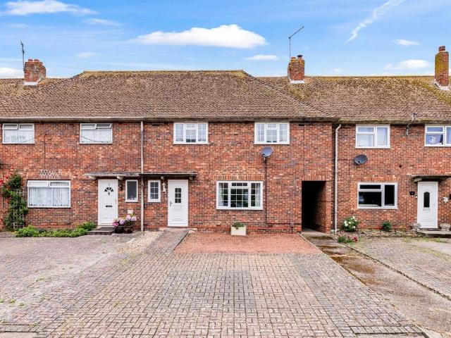 House for sale in Folkestone, Cheriton