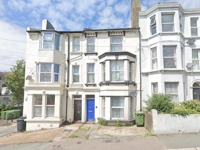 House for sale in Broomgrove, Guestling Green
