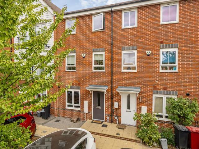 House for sale in Slough
