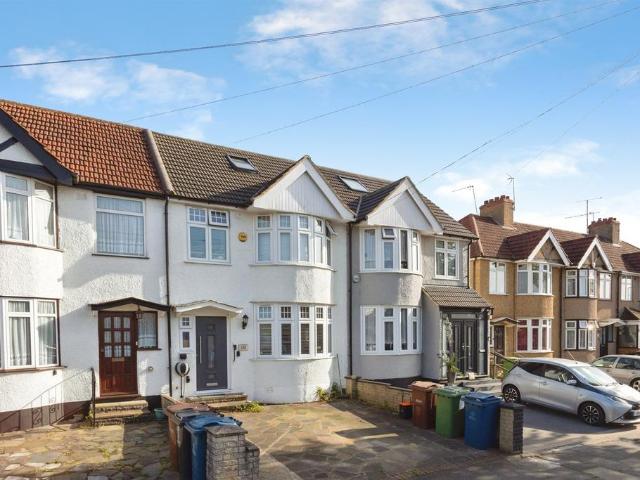 House for sale in Greater London