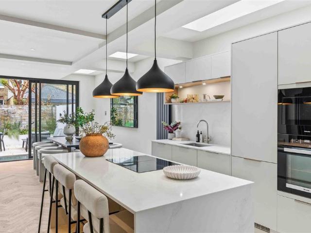 House for sale in Fulham, Sands End