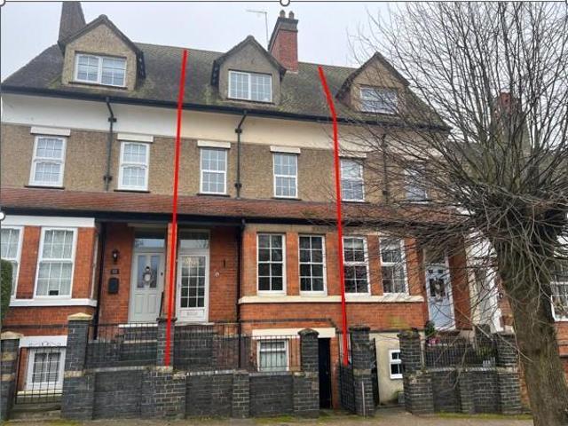 House for sale in Desborough