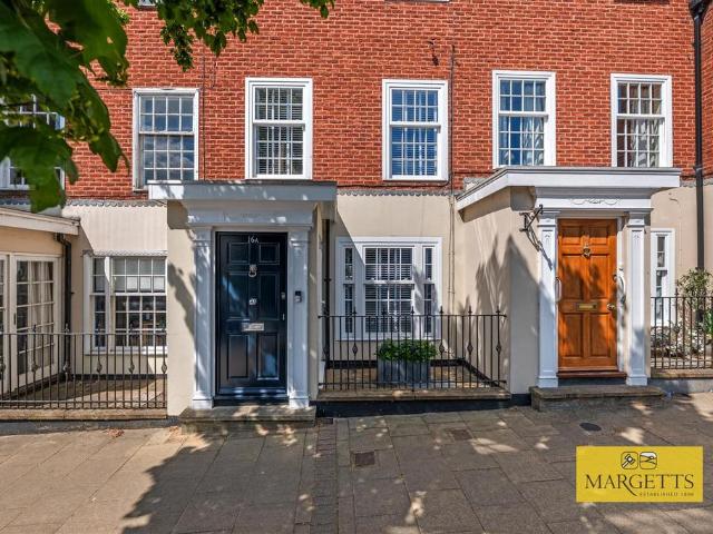 House for sale in Cliff Hill, Green Close