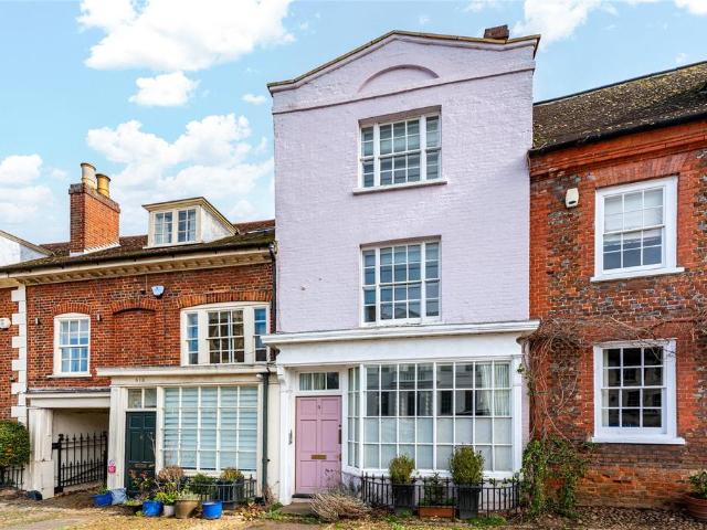 House for sale in Bedfordshire