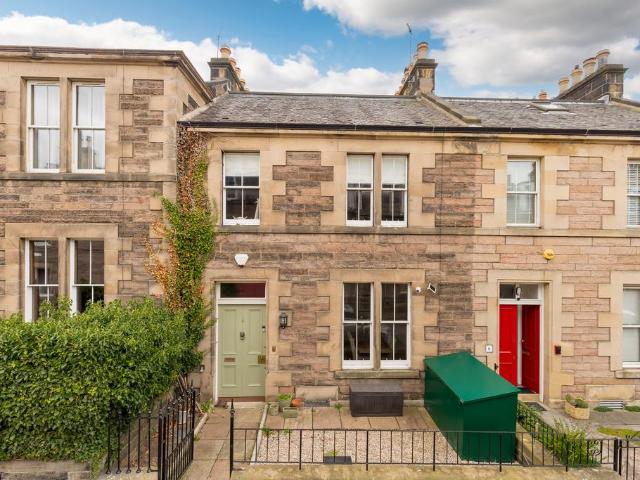 House for sale in Shandon, Merchiston