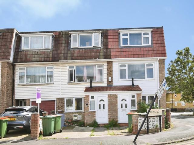 House for sale in Canning Town, Greater London