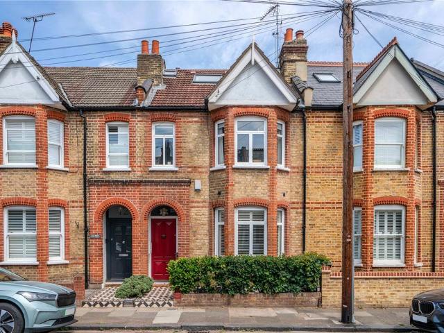 House for sale in London Borough of Hounslow, Greater London
