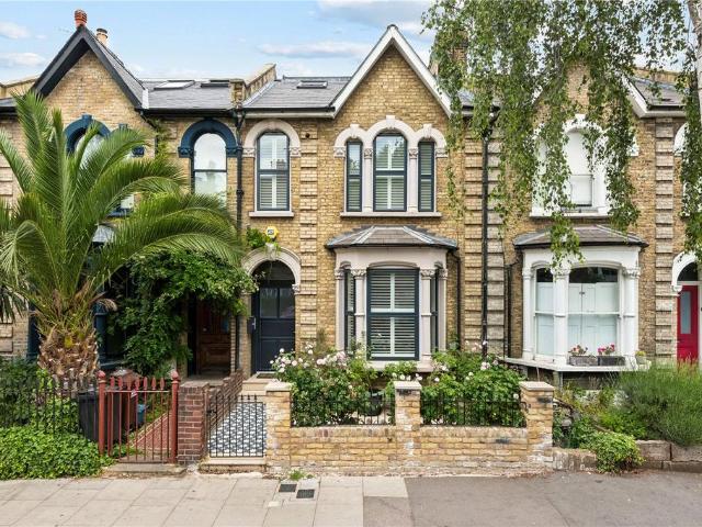 House for sale in Clapton, Lower Clapton