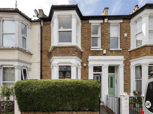 House for sale in North Kensington, Greater London