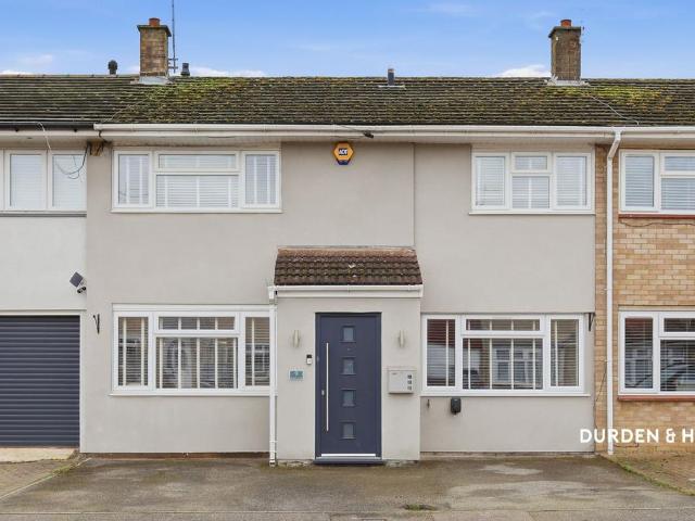 House for sale in Navestock Side, Essex