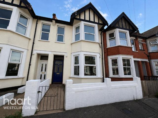 House for sale in Milton, Alton Barnes