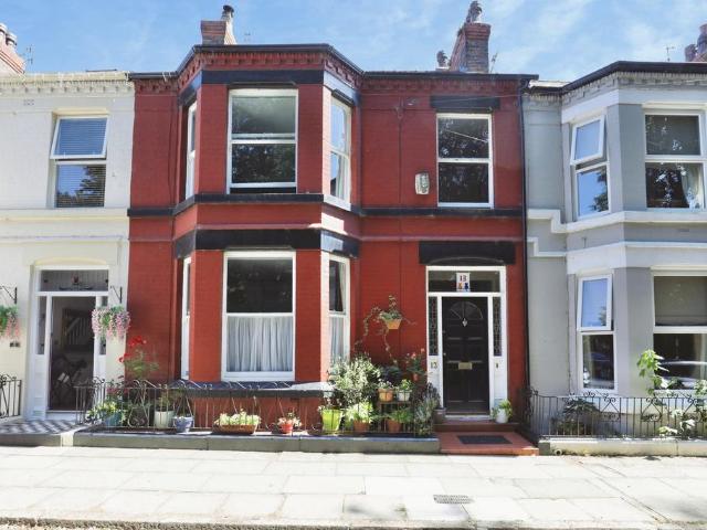 House for sale in Calderstones