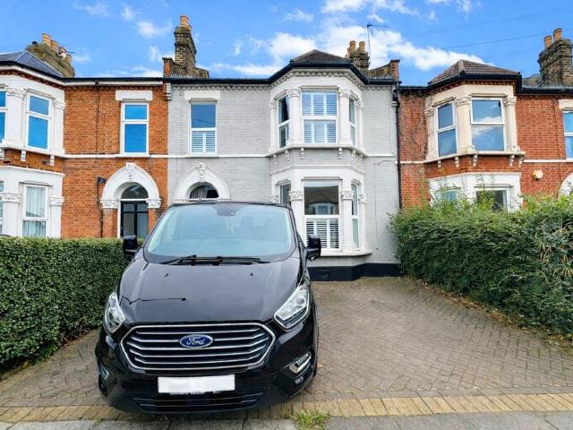 House for sale in London Borough of Lewisham, Greater London