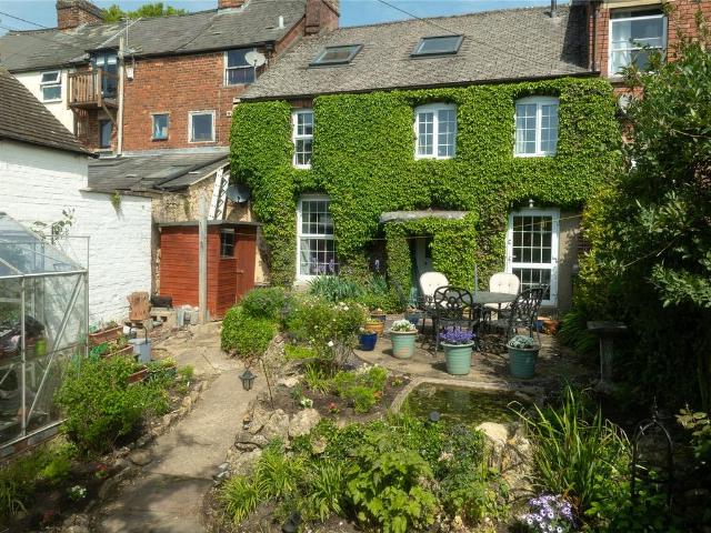 House for sale in Thrupp, School House