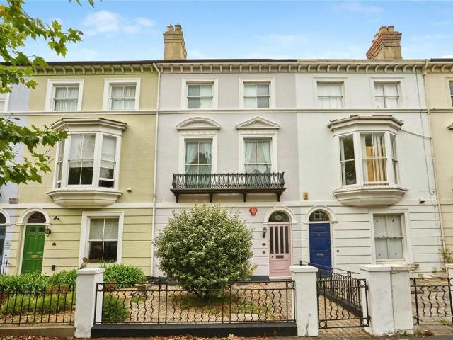 House for sale in Nodehill, Shide