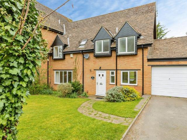 House for sale in Spring Park, Kingsthorpe
