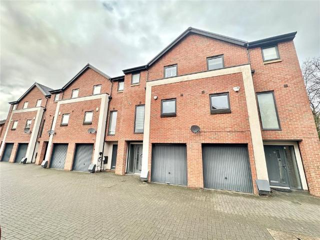 House for sale in Sale Moor, Trafford Park