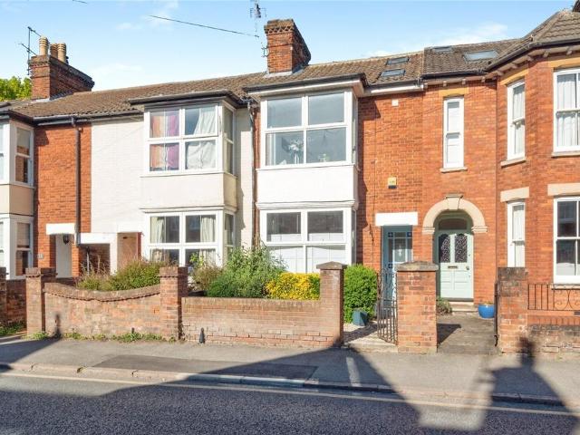 House for sale in Leighton-Linslade, Leighton Buzzard