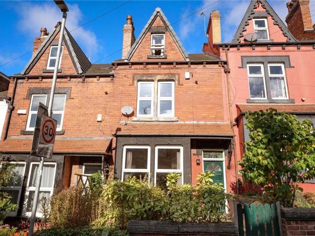 House for sale in Kirkstall, Leeds