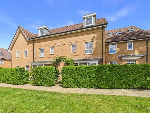 House for sale in Slough
