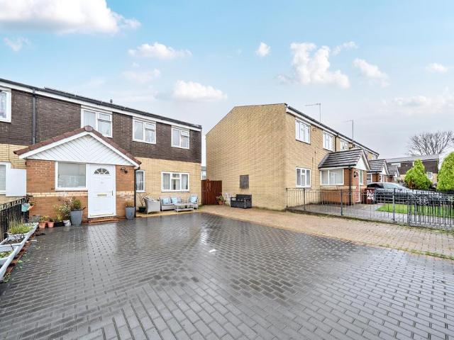 House for sale in Longsight, Manchester