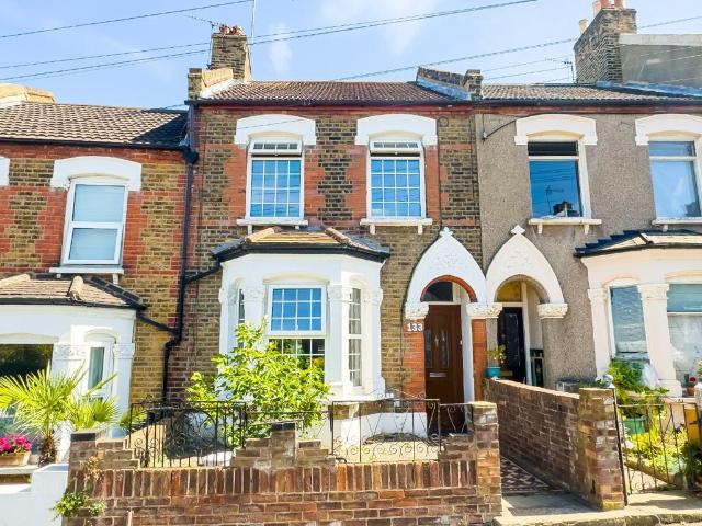 House for sale in Glyndon, Plumstead