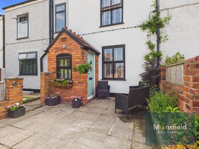 House for sale in Brackenfield, East Midlands