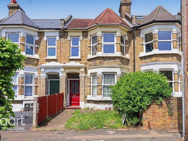 House for sale in Leytonstone, Greater London