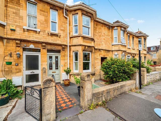 House for sale in Oldfield Park, Bath