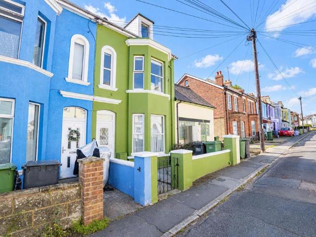 House for sale in Silverhill, Guestling Green