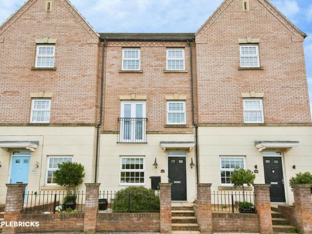 House for sale in Shelton Lock, Derby