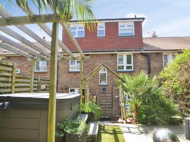 House for sale in Lewes, Iford