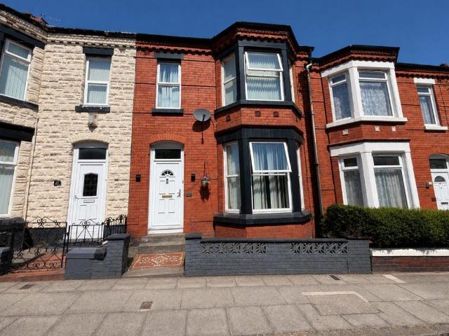 House for sale in Cabbage Hall, Calderstones