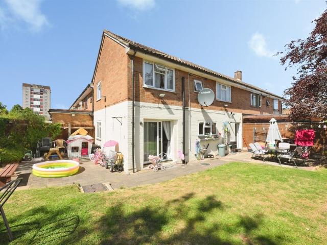 House for sale in The High, Harlow