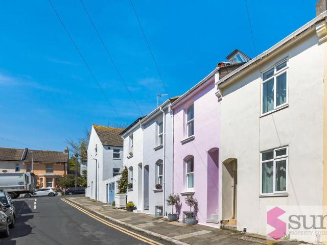 House for sale in Queen's Park, Brighton & Hove
