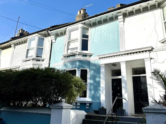 House for sale in Round Hill, Brighton & Hove