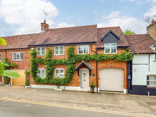 House for sale in Five Acres, Hertfordshire
