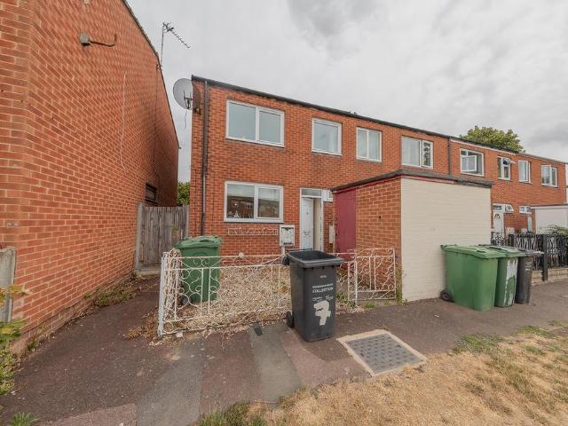 House for sale in Elmfield, Leicestershire
