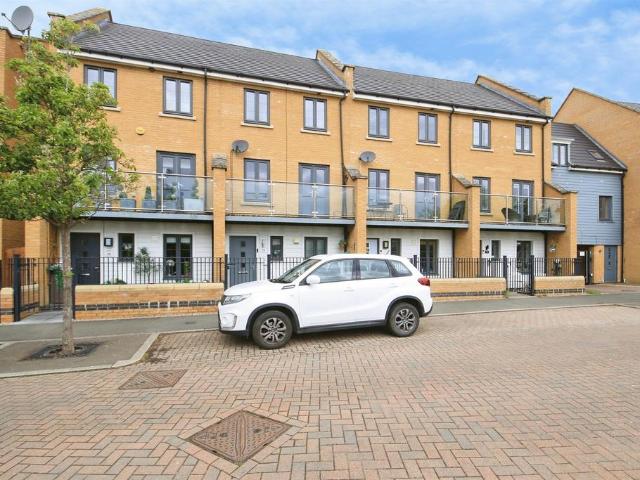 House for sale in Hampton Hargate, Peterborough