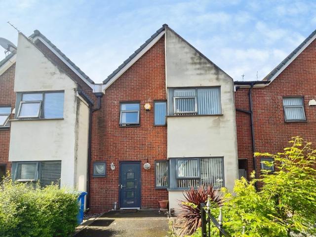 House for sale in Calderstones