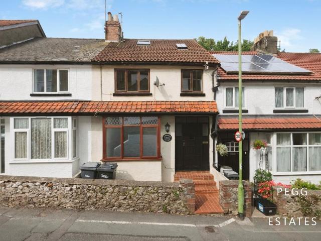 House for sale in Combe Pafford