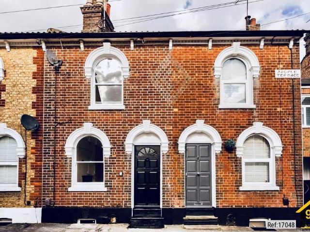 House for sale in Dunstable, Bedfordshire