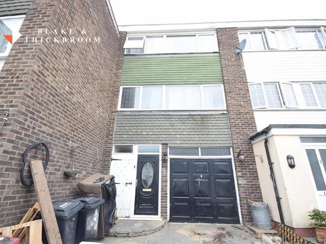 House for sale in Dale Hill, Essex