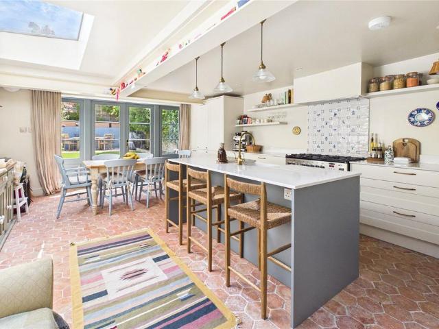House for sale in Herne Hill, Greater London