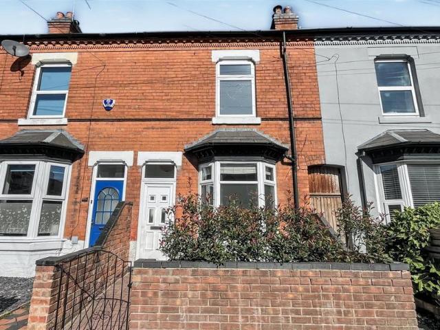 House for sale in Kings Heath, Wake Green