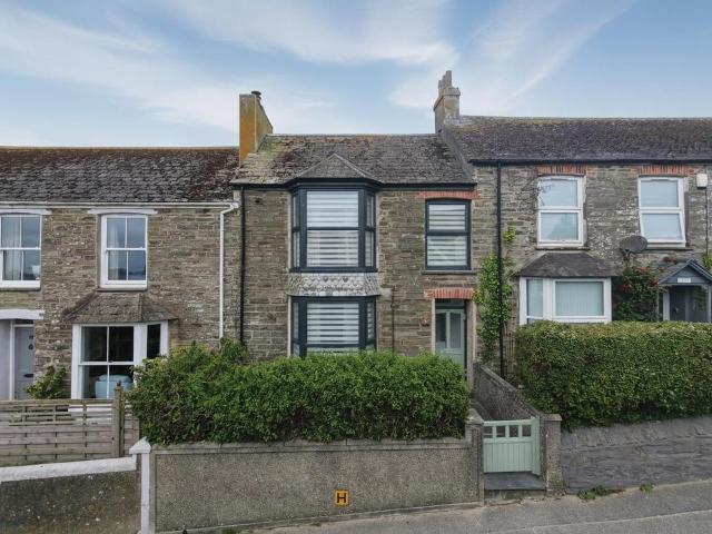 House for sale in Newquay, Cornwall